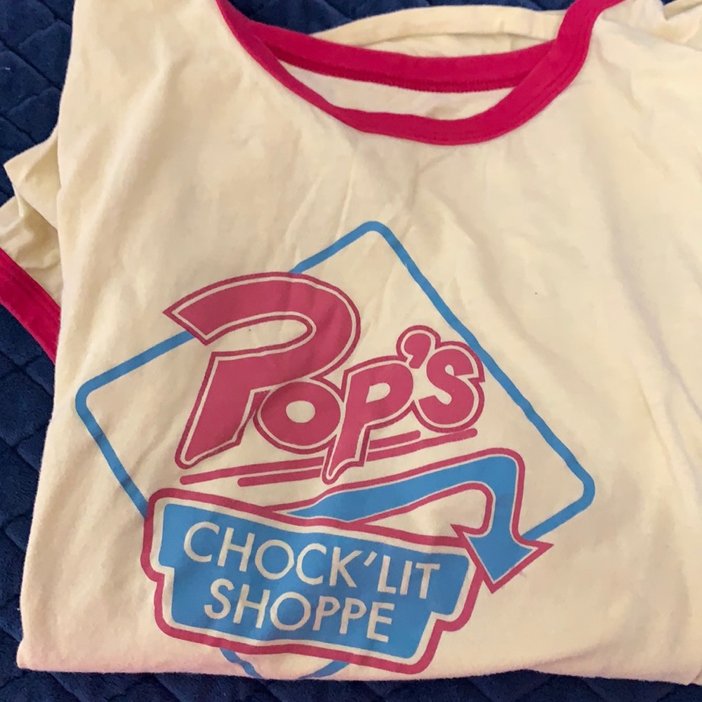 River dale pop’s chock’it shoppe shirt